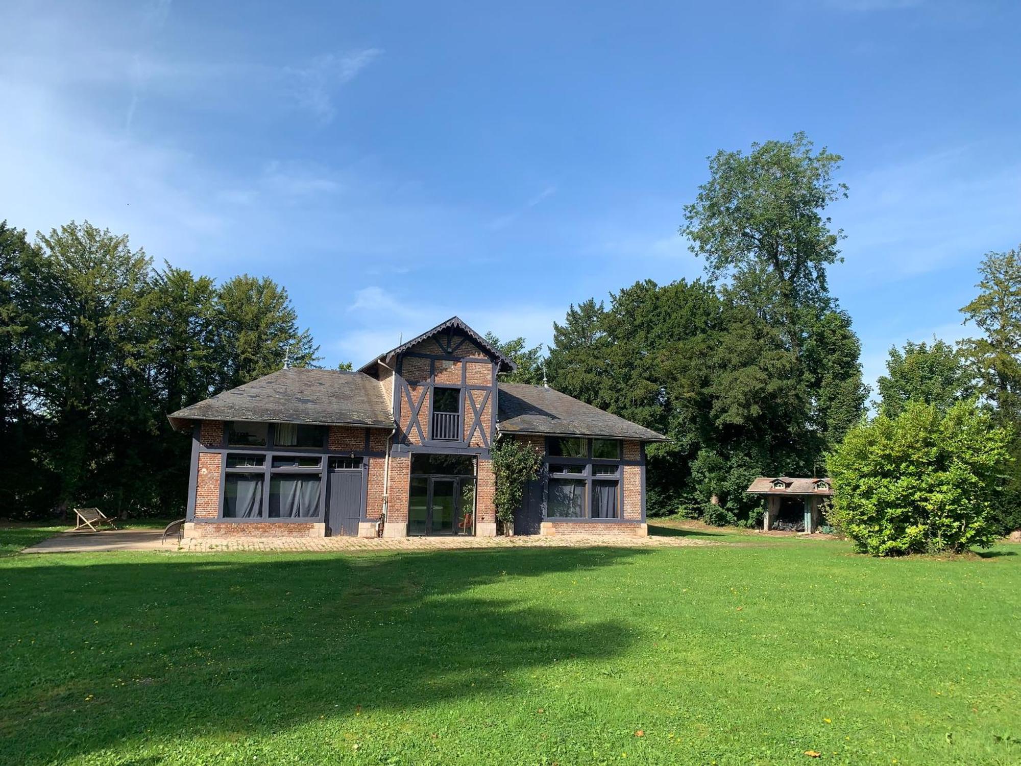 Le château de bertreville st ouen Exterior foto